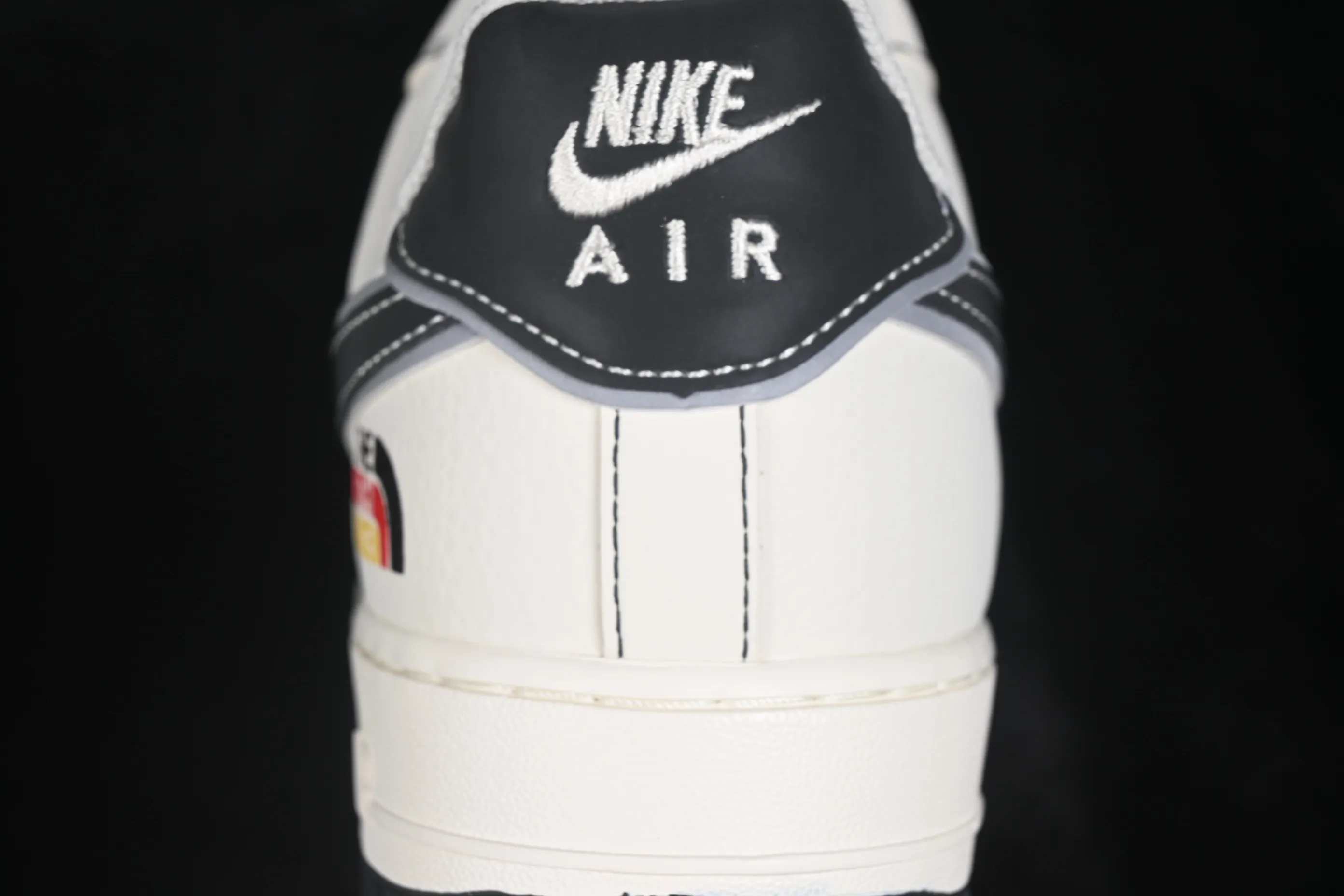 All categories Nk Air Force 1 Air Force series Nk Air Force 1 Low Air Force low-top Nike Air Force 1'07 Low joint model Air Force 1 low-top casual sneakers DD1982-350
